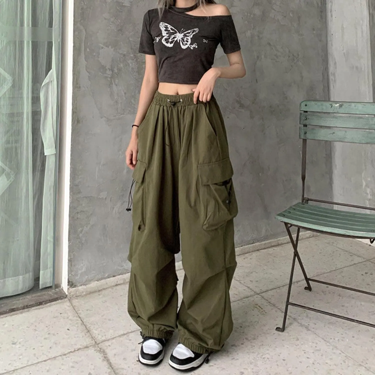 Cargo Pants for Women Elastic High Waisted Wide Leg Pants Summer Casual Loose Streetwear Y2K Trousers with Pockets