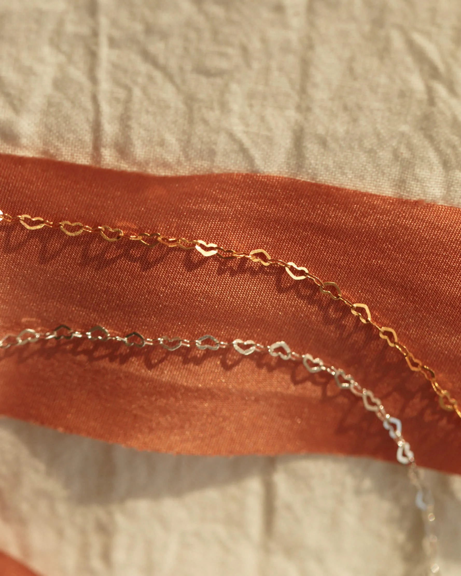 Dainty Heart Chain