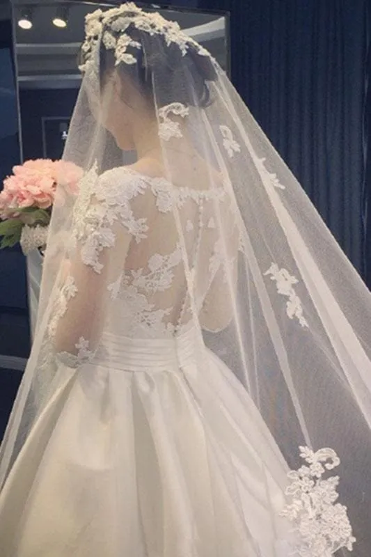 Elegant A Line V-Neck Appliques Long Sleeves Wedding Dress