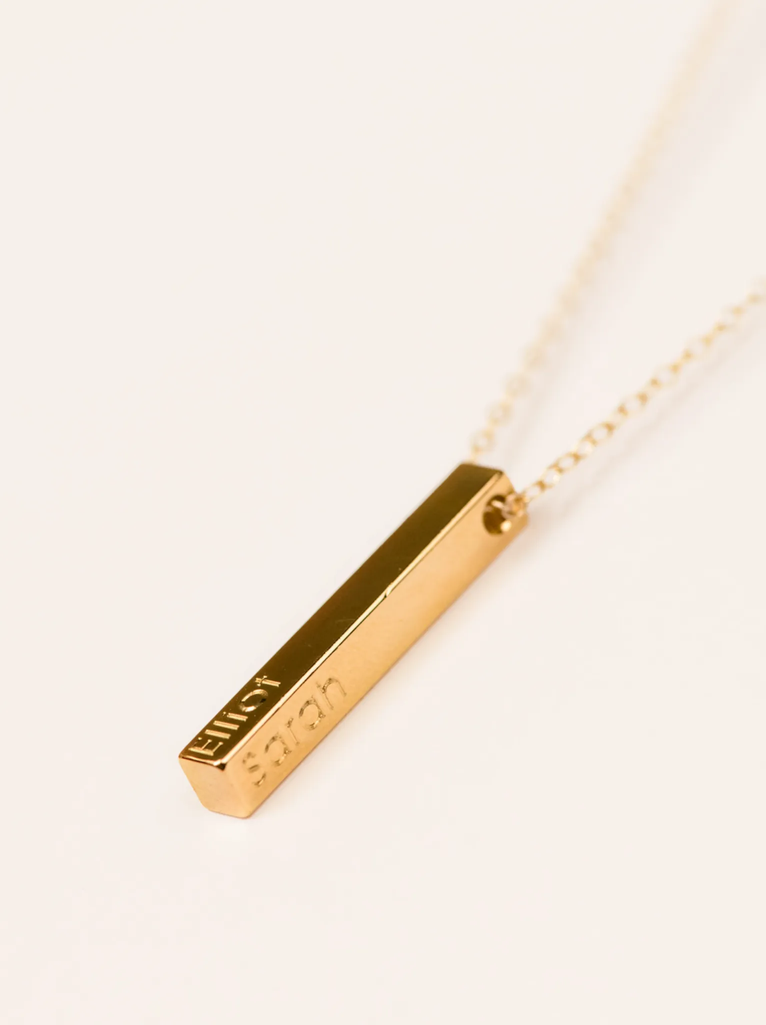 Engravable Pillar Necklace