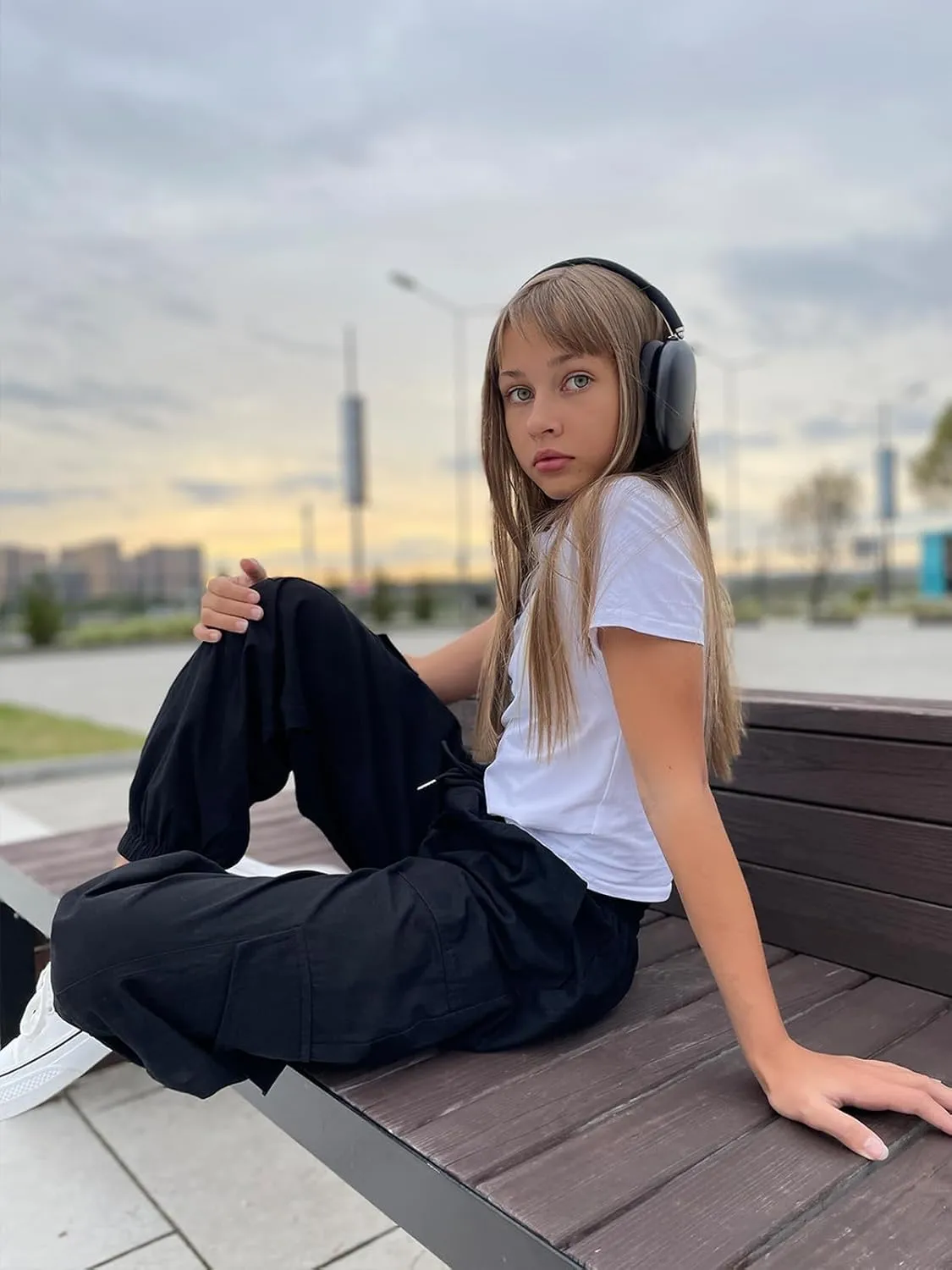 Girls Cargo Pants Elastic Waist Casual Jogger Pants for Girls Streetwear Loose Parachute with Pockets 7-14Years