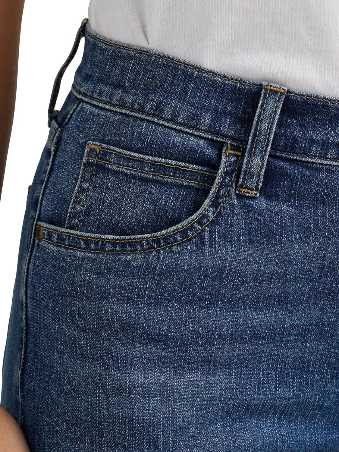 Lee womens Legendary 23 Capri Jean
