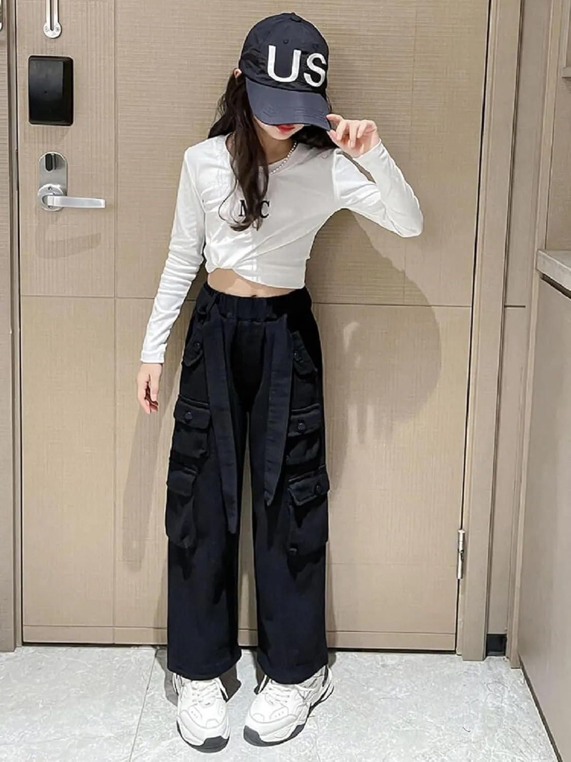 Rolanko Girls Cargo Pants Baggy Y2K Cargo Trousers Jeans Wide Leg Pants with Multi Pockets 4-15 Years