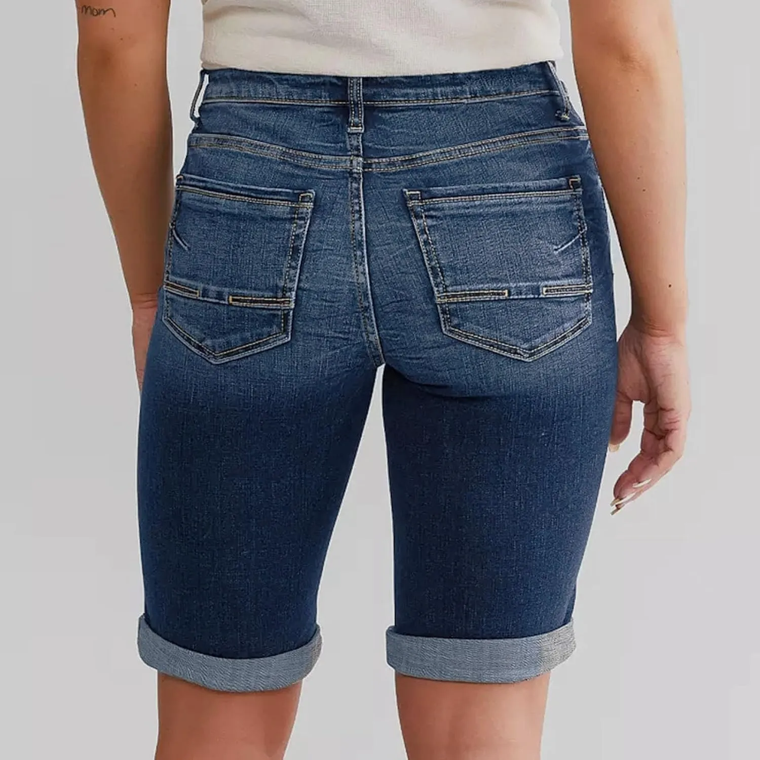 Womens Denim Bermuda Short Casual Summer 2025 High Waisted Stretchy Girls Trendy Knee Length Jean Shorts with Pockets