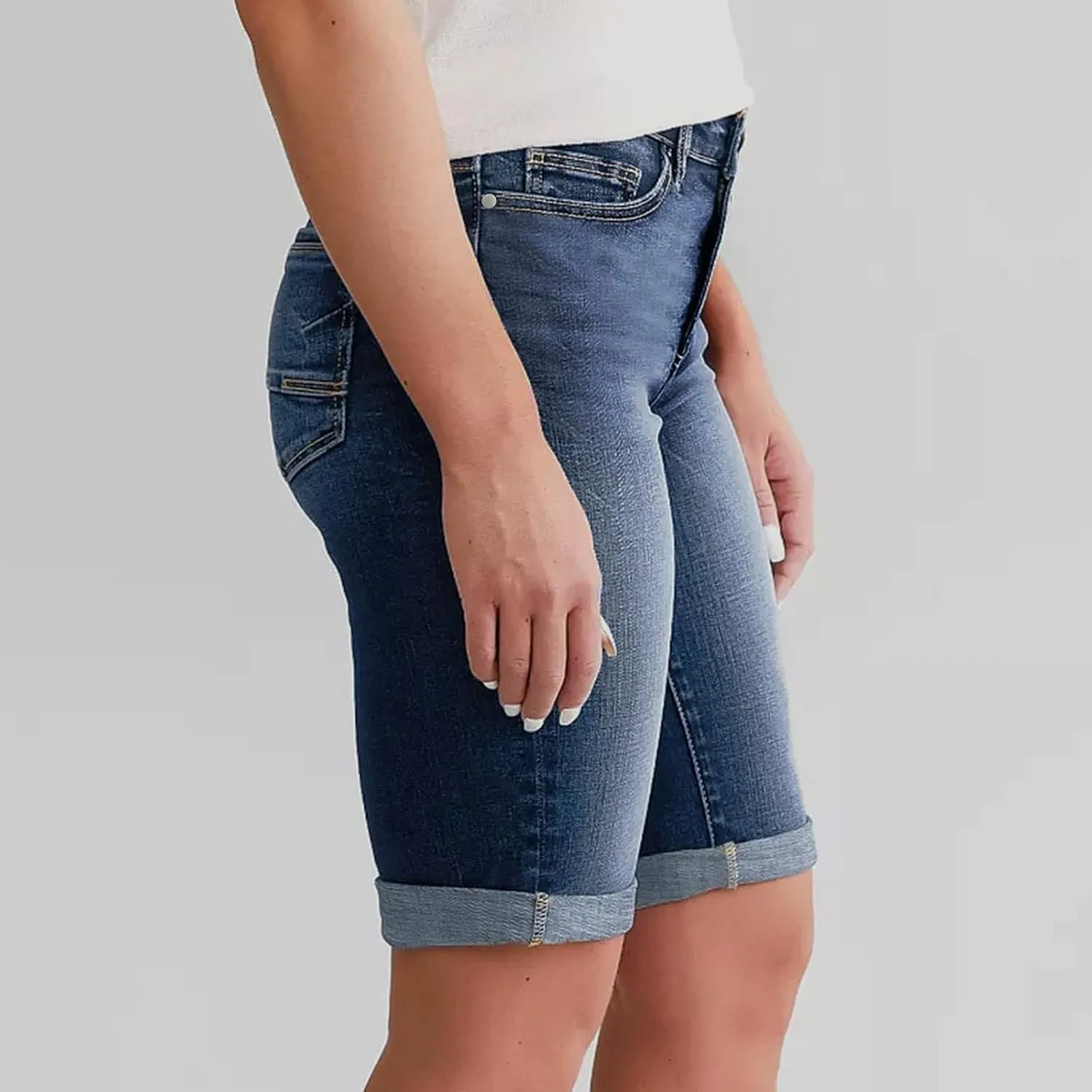 Womens Denim Bermuda Short Trendy Casual Summer 2025 High Waisted Stretchy Girls Knee Length Jean Shorts with Pockets